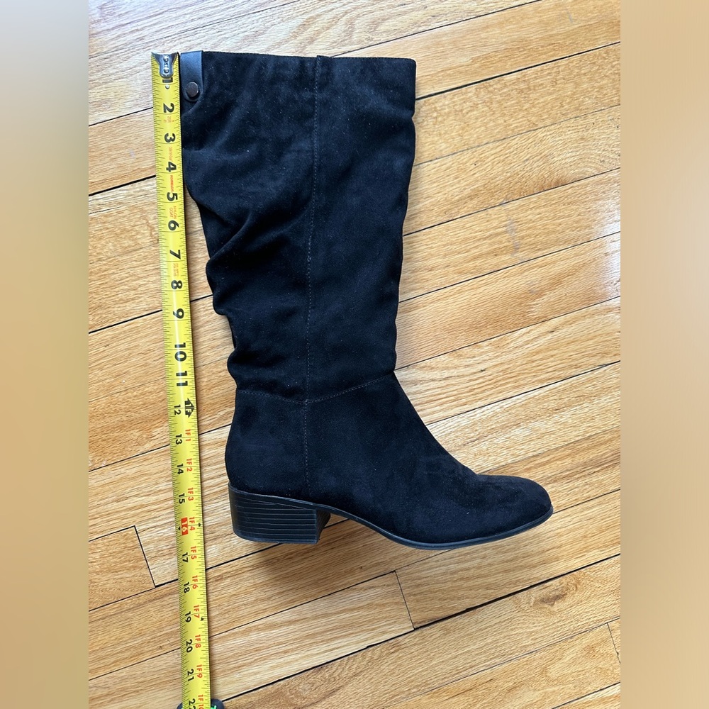 Women’s Candie’s Black boots Size 8.5